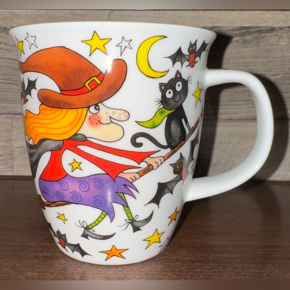 Super Cute 🥰 Dunoon Spooky Wooky Witch 🧙 Nevis Shape Fine Bone China Mug